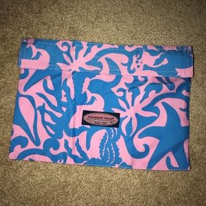 Vineyard Vines Travel Bag
